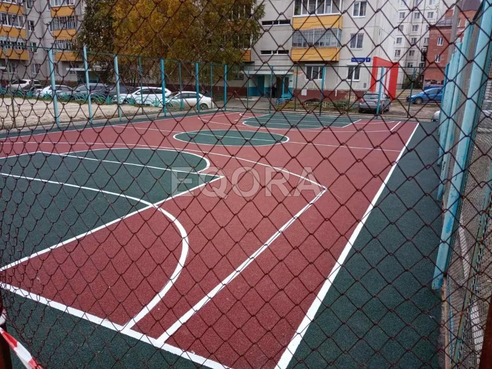 Резиновые покрытия из крошки для спортивных площадок в Пласте